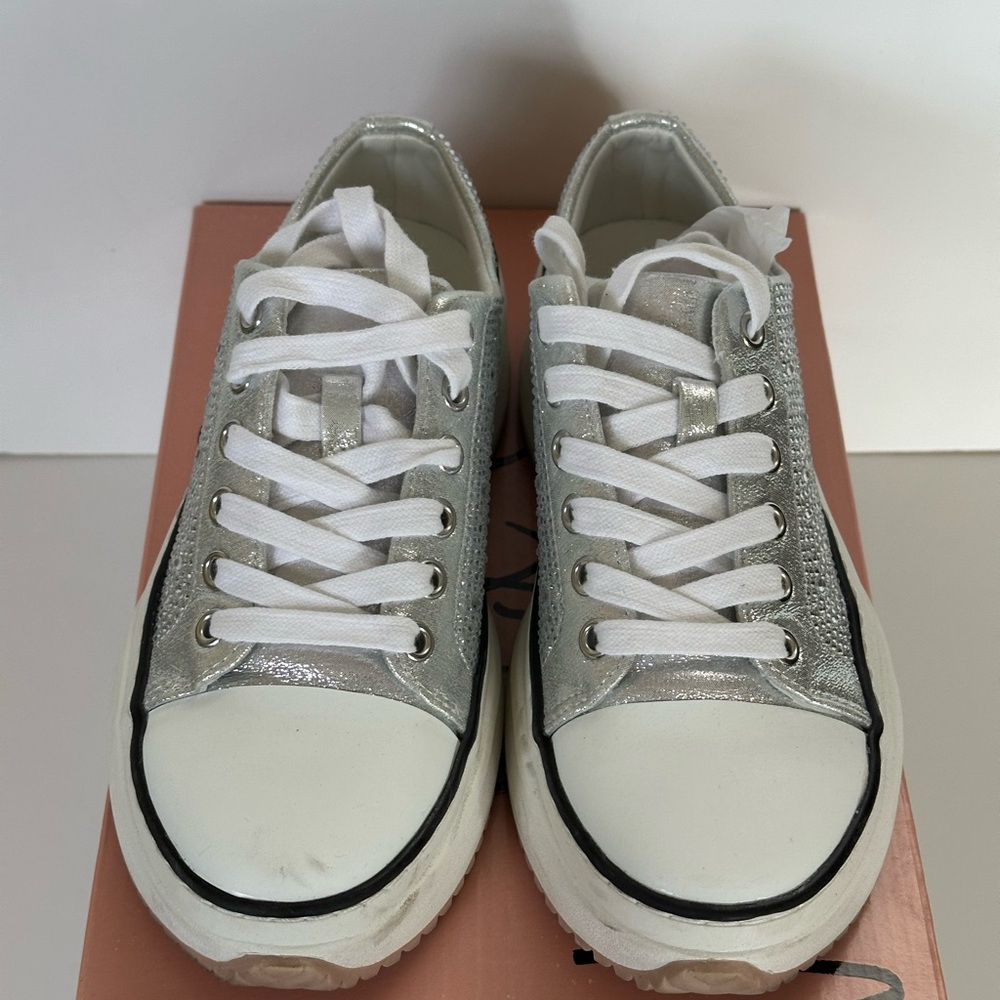 Wild Pair Platform Silver Glitter Sneakers - Picture 3 of 5